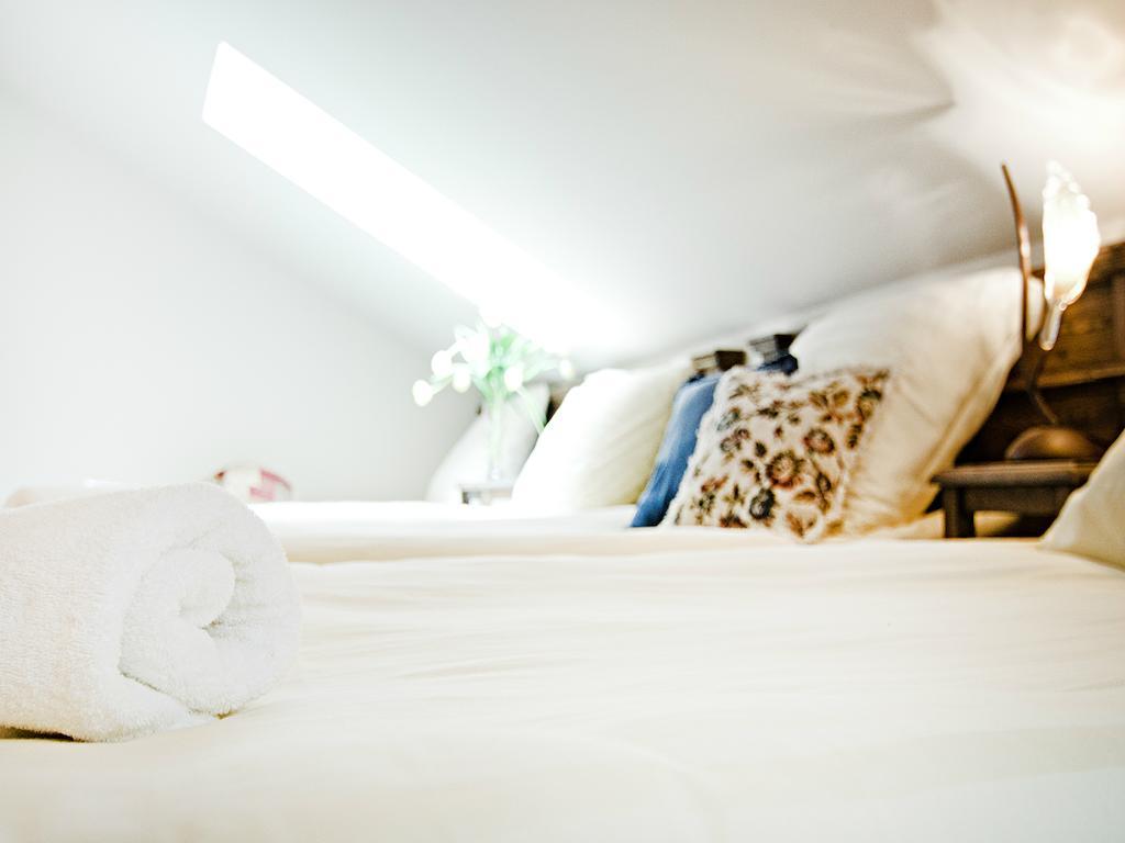 Five Stars Bed&Breakfast Wroclaw Ruang foto